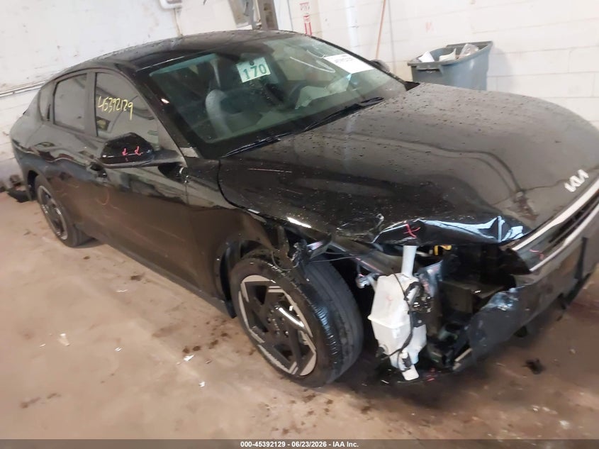 Vin: 3kpfu4de4se216875, lot: 45890132, kia k4 ex 2025 img_1