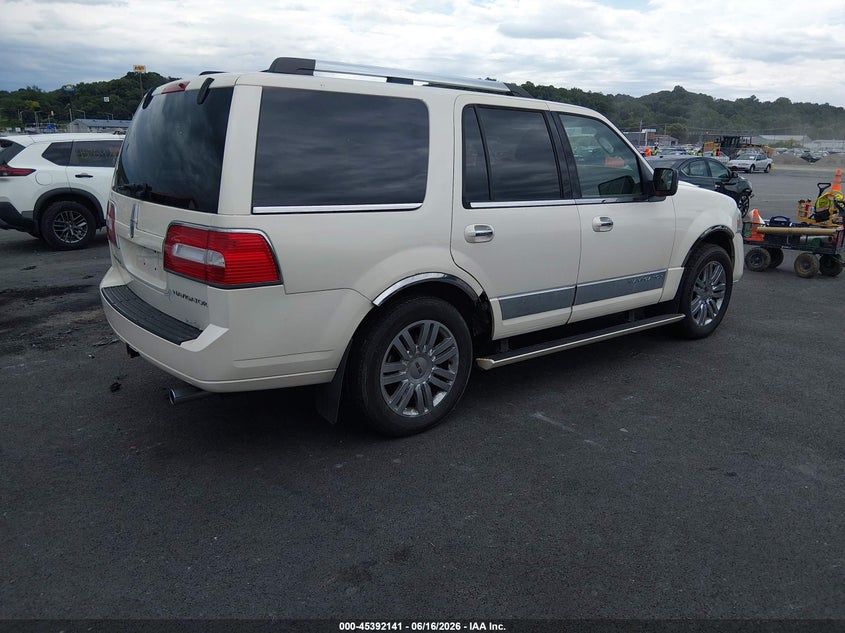 2007 LINCOLN NAVIGATOR auction photo 4