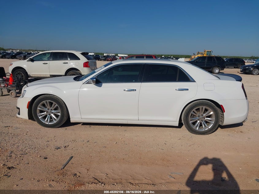 2016 Chrysler 300C VIN: 2C3CCAEGXGH349415 Lot: 45392156