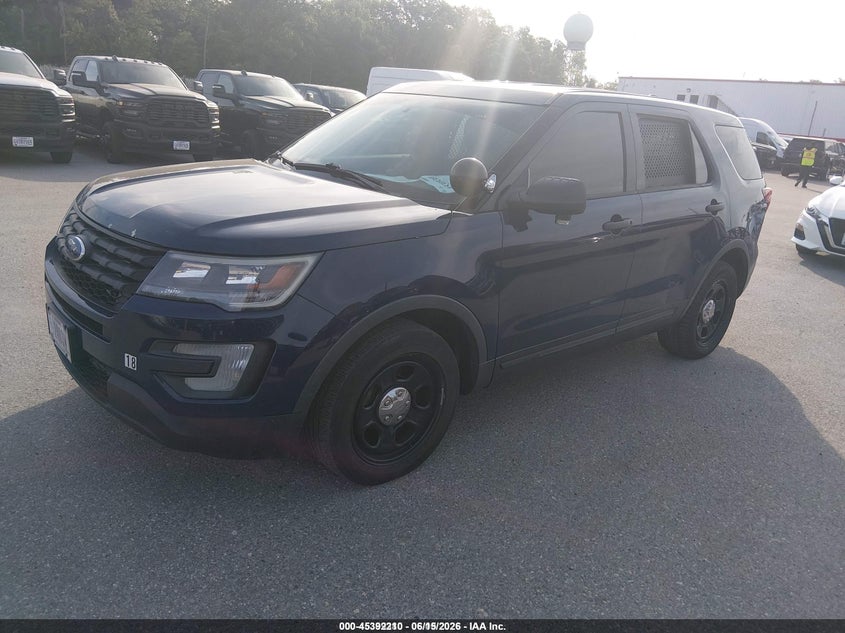 2018 FORD POLICE INTERCEPTOR UTILITY auction photo 2