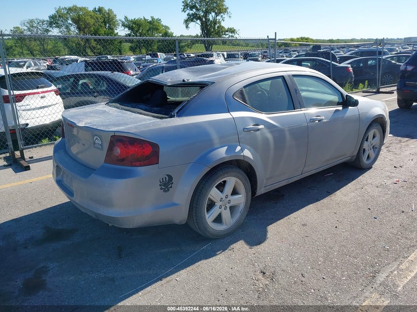 2013 DODGE AVENGER auction photo 4