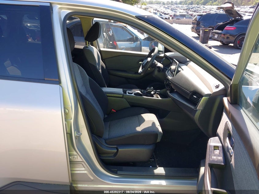 AtlanticExpress - Nissan Rogue