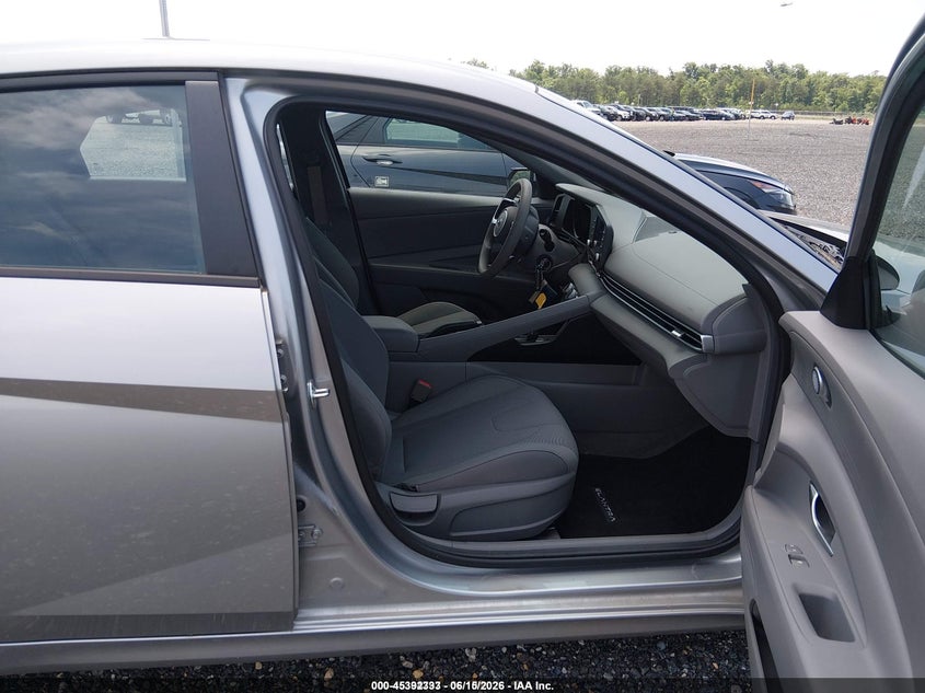 AtlanticExpress - Hyundai Elantra
