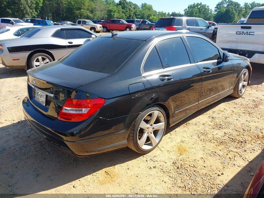 2014 MERCEDES-BENZ C 250 auction photo 4