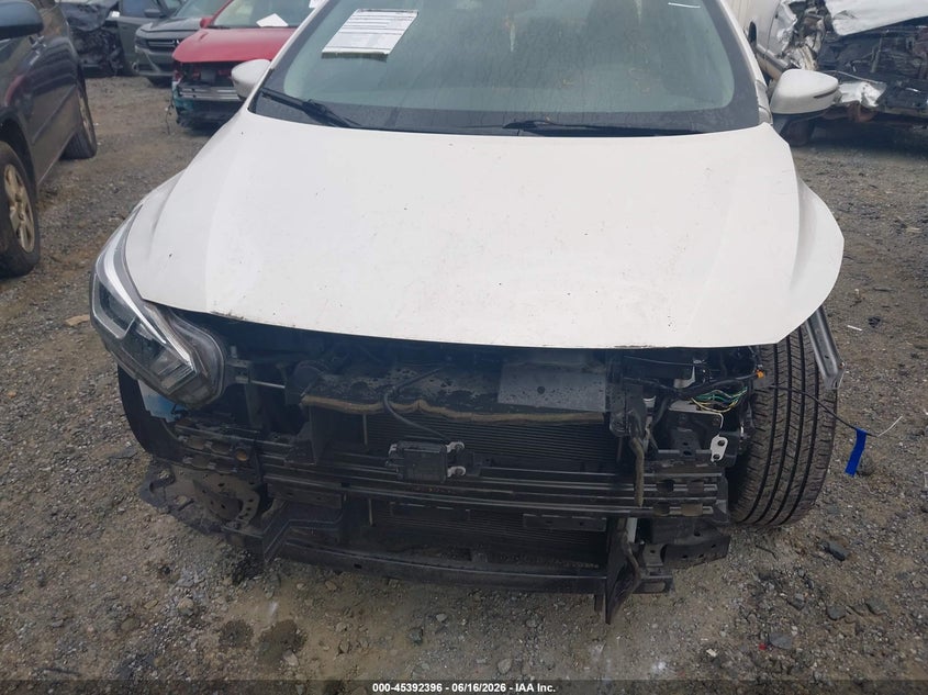 2021 NISSAN VERSA SEDAN 1.6L I-4 DOHC, VVT, 122HP