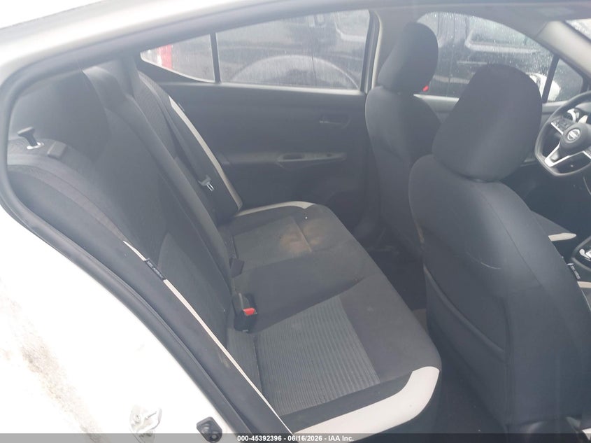 2021 NISSAN VERSA SEDAN 1.6L I-4 DOHC, VVT, 122HP