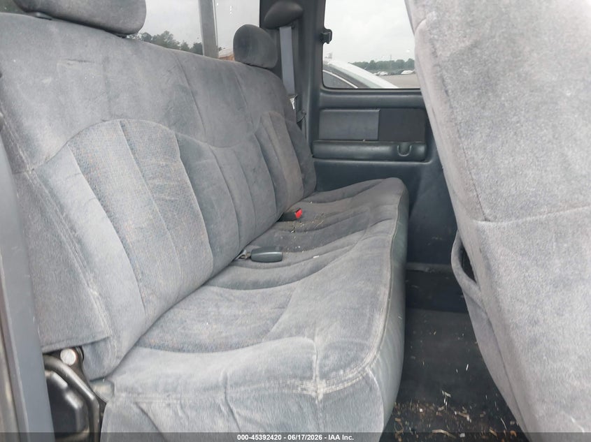 AtlanticExpress - Chevrolet Silverado 1500