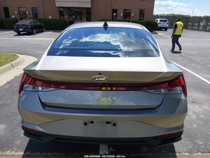 2023 HYUNDAI ELANTRA SE — Photo 16