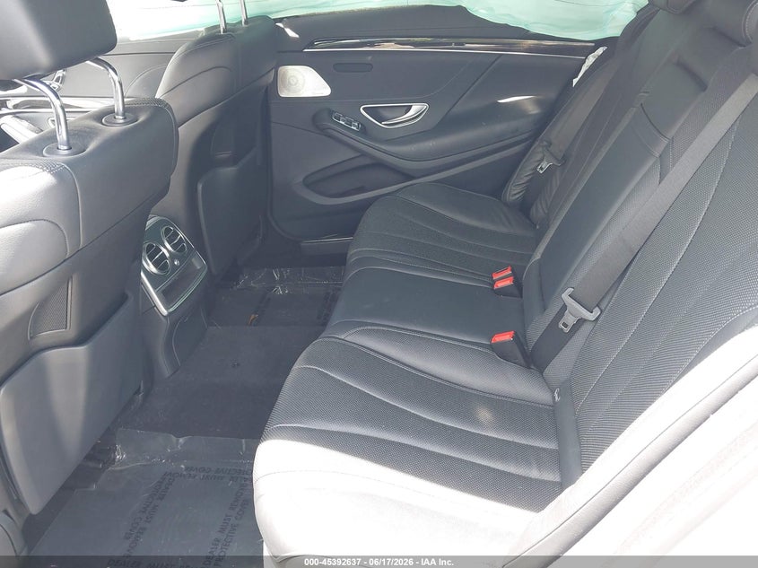 2015 Mercedes-Benz S 550 VIN: WDDUG8CB6FA183759 Lot: 45392637