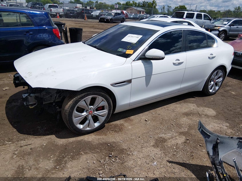 Vin: sajaj4fx7lcp56541, lot: 45890741, jaguar xe s awd automatic 20202