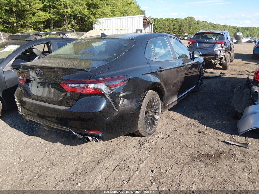 2022 TOYOTA CAMRY auction photo 4