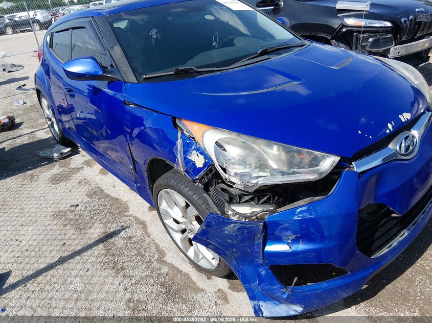 2012 Hyundai Veloster Base W/Black VIN: KMHTC6AD4CU036453 Lot: 45392793