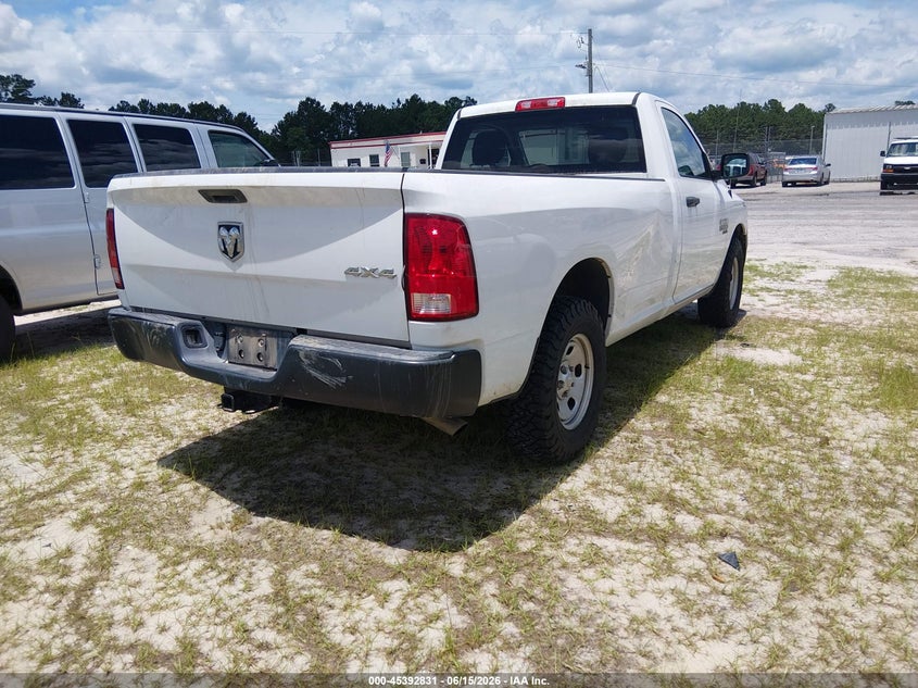 Vin: 3c6jr7dg2lg211136, lot: 45890834, ram 1500 classic tradesman  4x4 8' box 20204