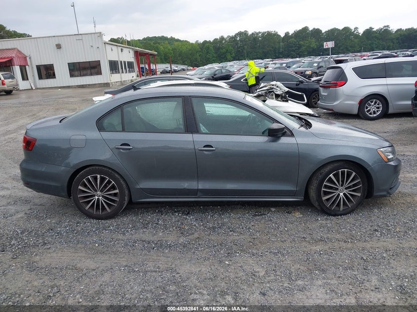 AtlanticExpress - Volkswagen Jetta