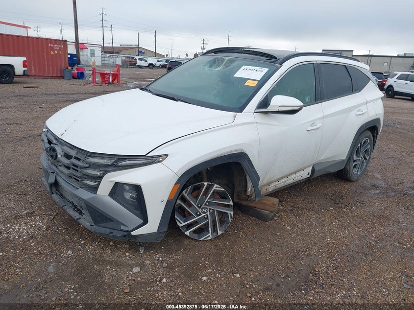 2025 HYUNDAI TUCSON auction photo 2