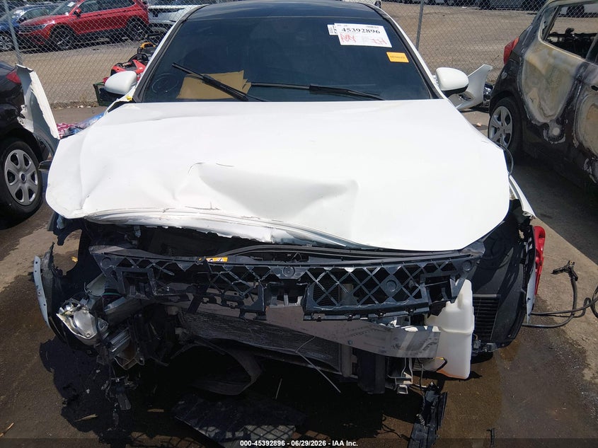 2019 Mercedes-Benz A 220 4Matic VIN: WDD3G4FBXKW016527 Lot: 45392896