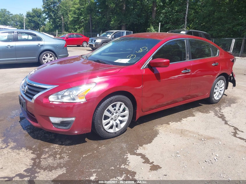 2015 NISSAN ALTIMA auction photo 2