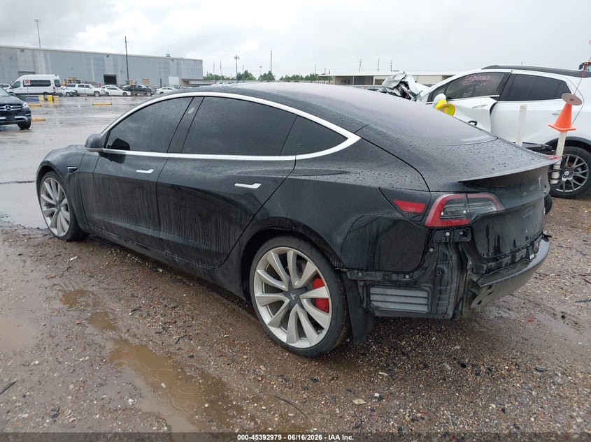 Vin: 5yj3e1eb3jf081836, lot: 45890982, tesla model 3 long range/performance 20183