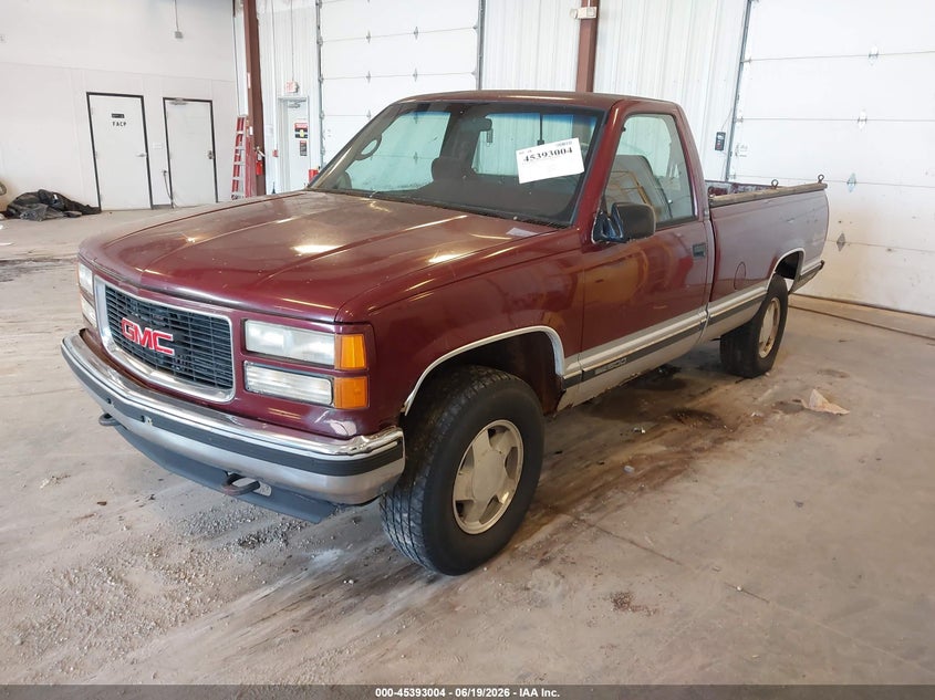 1996 GMC Sierra, Normal Wear & Tear, IAAI, VIN 1GTEK14R4TE518943 — photo 2