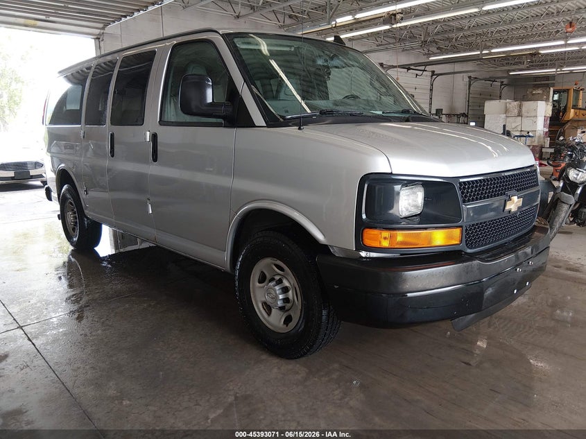 2016 CHEVROLET EXPRESS 2500 auction photo 1