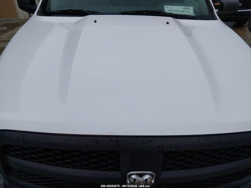 2018 RAM 1500 auction photo 6