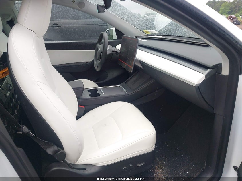2021 TESLA MODEL Y auction photo 5
