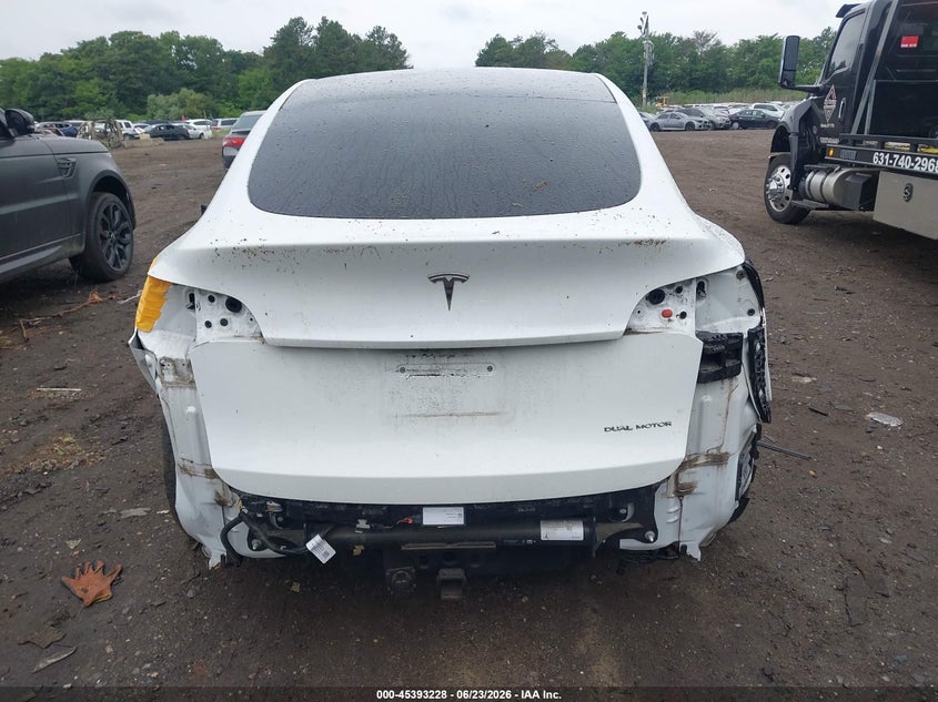 2021 TESLA MODEL Y auction photo 6