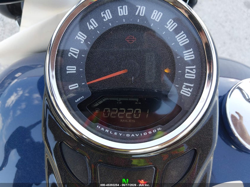 2023 HARLEY-DAVIDSON FLHCS auction photo 7