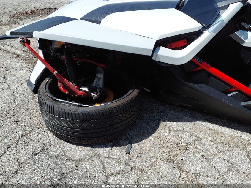 2016 Polaris Slingshot Sl VIN: 57XAAPFA2G7116951 Lot: 45393373