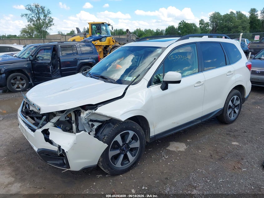 2018 SUBARU FORESTER auction photo 2