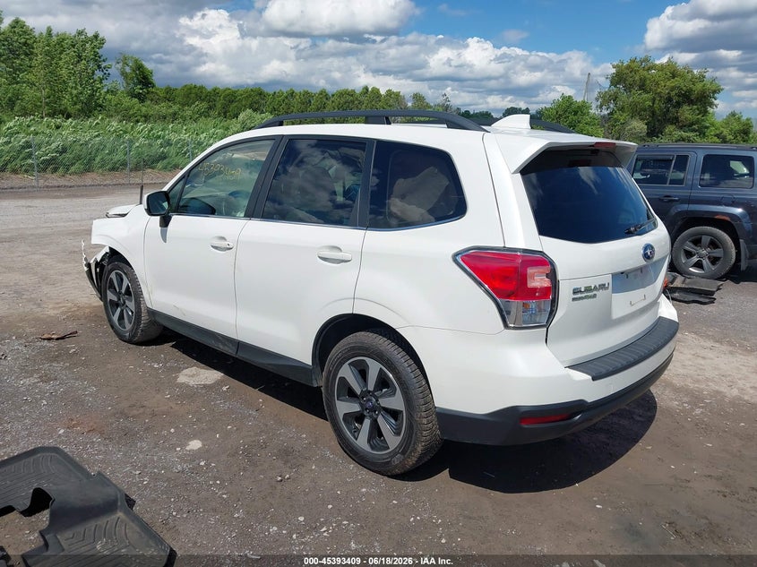 2018 SUBARU FORESTER auction photo 3