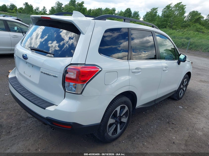2018 SUBARU FORESTER auction photo 4