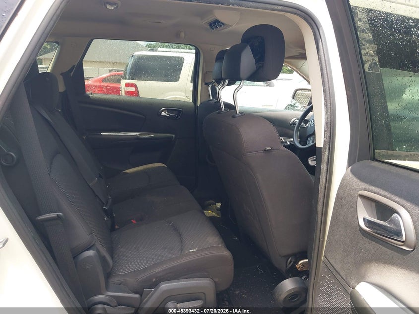 2013 DODGE JOURNEY auction photo 8