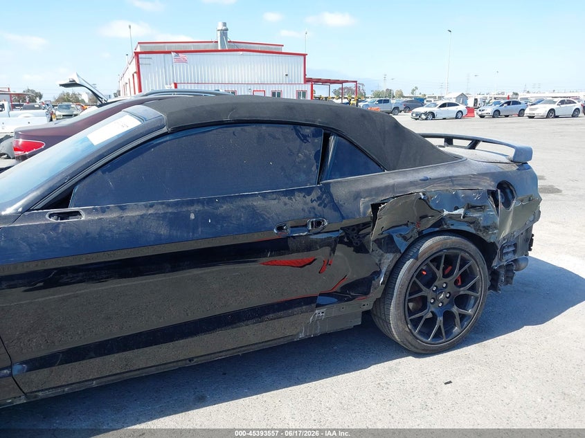 2020 FORD MUSTANG auction photo 6