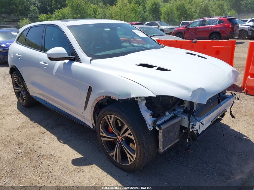 Vin: sadcz2ee5na690370, lot: 45891678, jaguar f-pace svr p550 awd automatic 2022 img_1