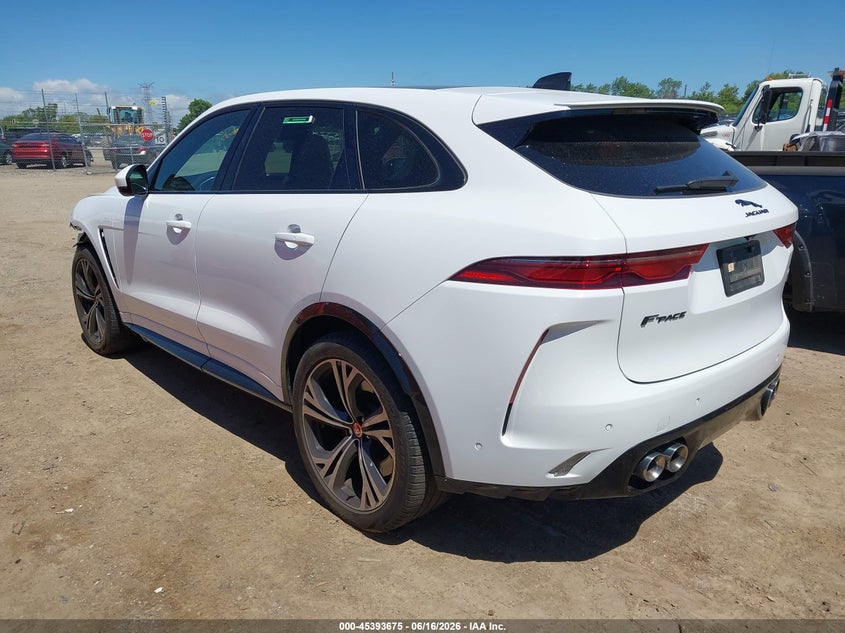 Vin: sadcz2ee5na690370, lot: 45891678, jaguar f-pace svr p550 awd automatic 20223
