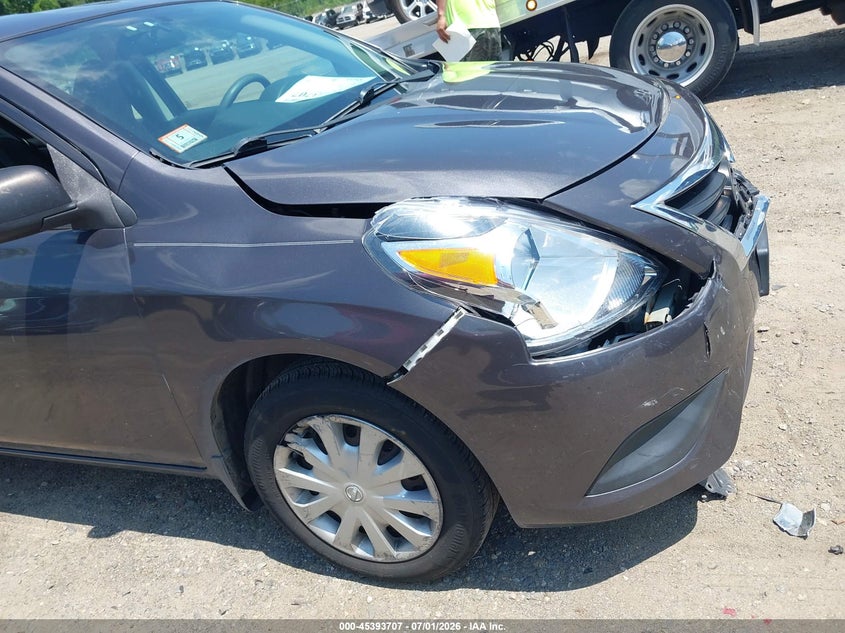 2015 Nissan Versa 1.6 S+ VIN: 3N1CN7AP5FL847470 Lot: 45393707