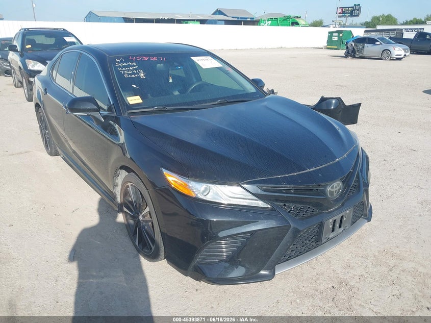 2020 Toyota Camry Xse