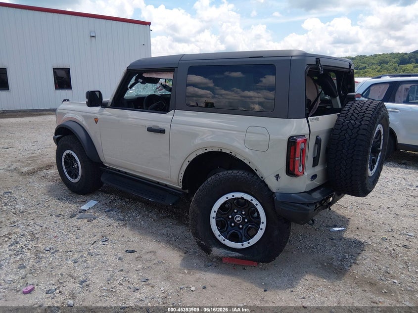 2025 FORD BRONCO auction photo 3