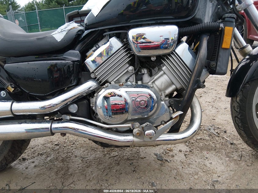 2002 HONDA VF MOTO 4