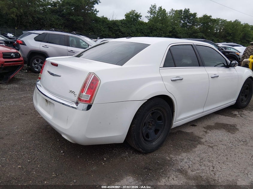 Vin: 2c3ccaet6dh564397, lot: 45891964, chrysler 300c 20134