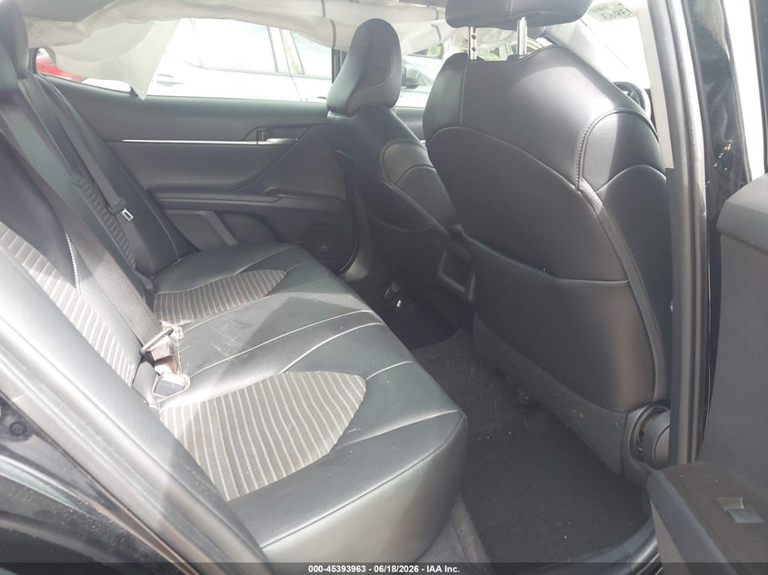 2021 TOYOTA CAMRY auction photo 8