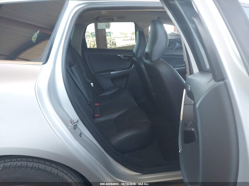 2015 Volvo Xc60 T5 Premier Plus VIN: YV440MDC9F2615976 Lot: 45394003