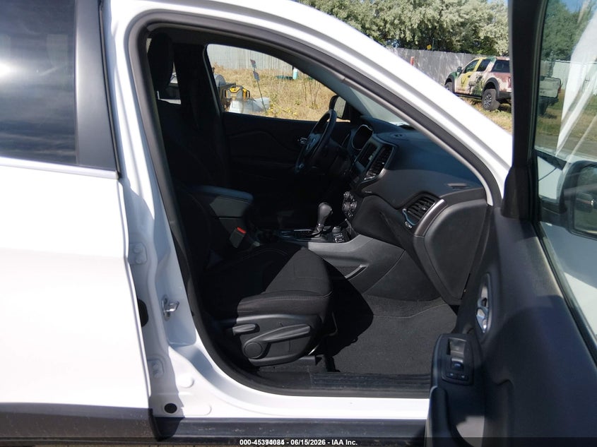 2019 JEEP CHEROKEE auction photo 5
