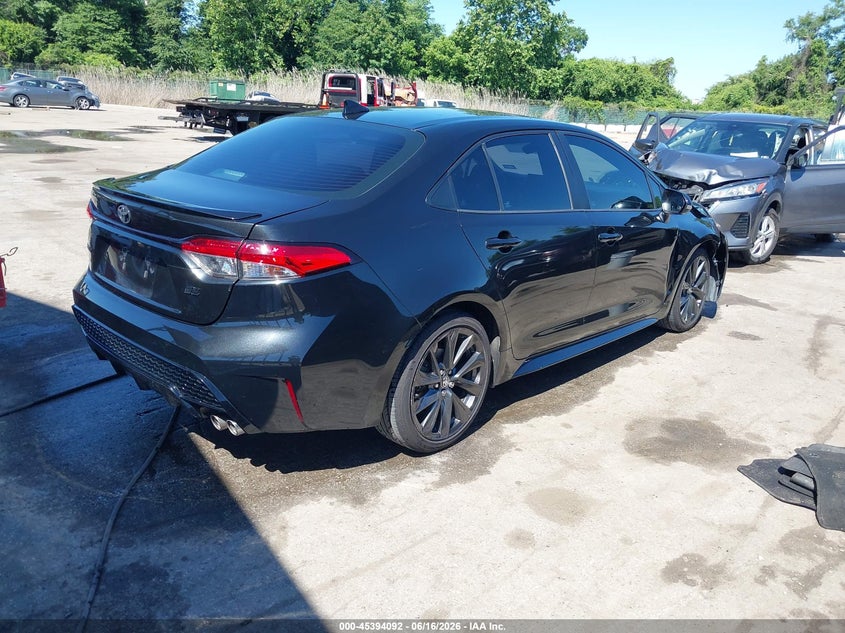 TOYOTA COROLLA - zdjęcie 4