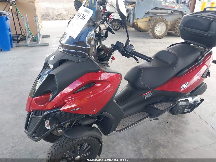 2009 PIAGGIO MP3 auction photo 2
