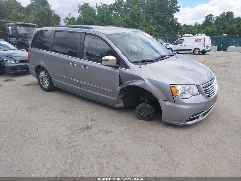 2015 Chrysler Town & Country Touring-L