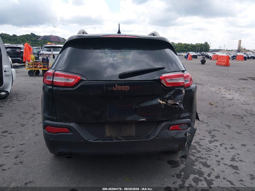 2016 JEEP CHEROKEE auction photo 6