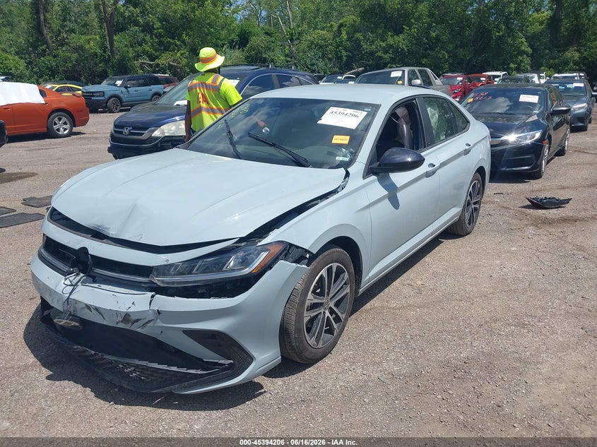 2025 VOLKSWAGEN JETTA auction photo 2