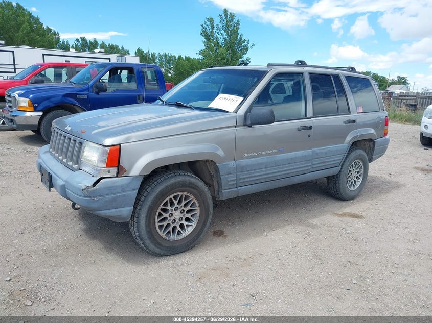 1997 Jeep Grand Cherokee Laredo/Tsi, Правый перёд, IAAI, VIN 1J4GZ58Y8VC750063 — фото 2